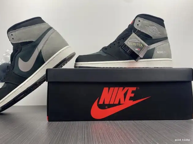 Rep Retro Particle Black 1 DB2889-001 High Element Gore-Tex Grey Jordan 0408